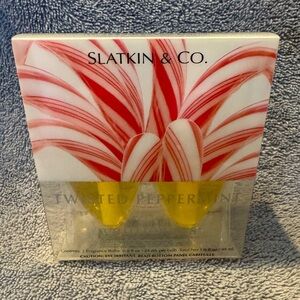 Bath & Body Works Twisted Peppermint Wallflower refill